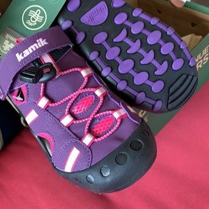 Girls outdoor shoes